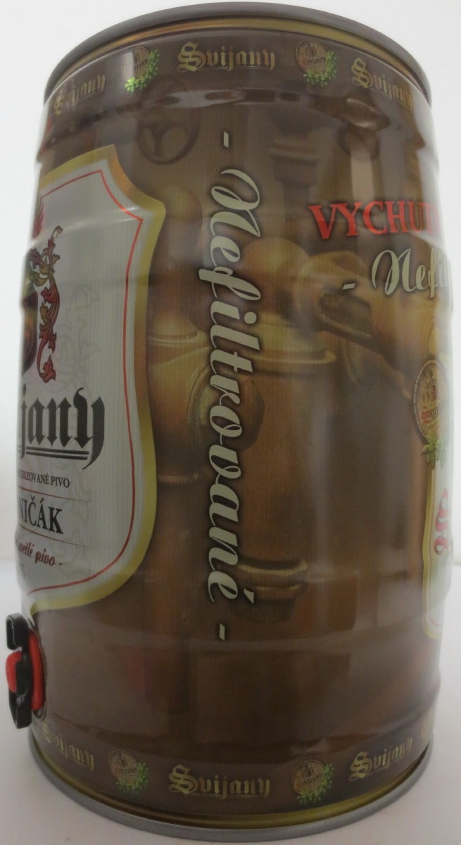 Svijany TRADIČNÍ NEPASTERIZOVANÉ PIVO KVASNIČÁK Speciální světlé pivo 13%