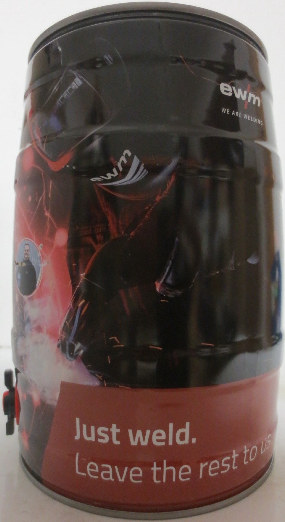 hachenburger Pils ewm WE ARE WELDING Just weld. Leave the rest to (5L) Nr.1