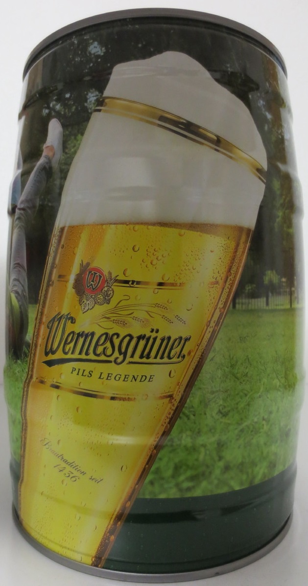 Wernesgrüner PILS LEGENDE LIMITIERTE EDITION 2012 (football) (5L) Nr.1